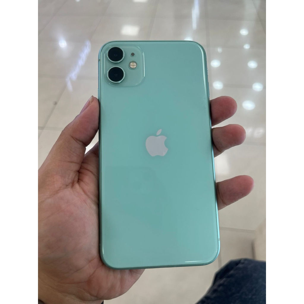 iPhone 11 64
