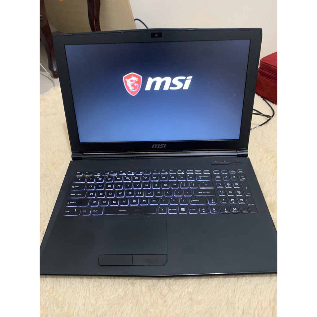 MSI Laptop Gaming RAM 16GB 1TB HDD Intel i7 2,8GHz Windows 10 Pro Kondisi Bagus