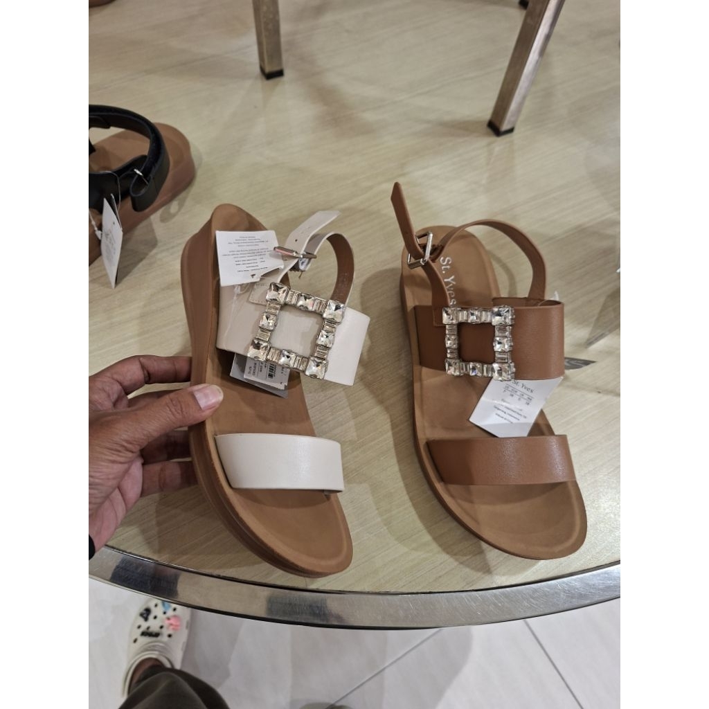 ST.YVES Sepatu sandal wanita size 36-41