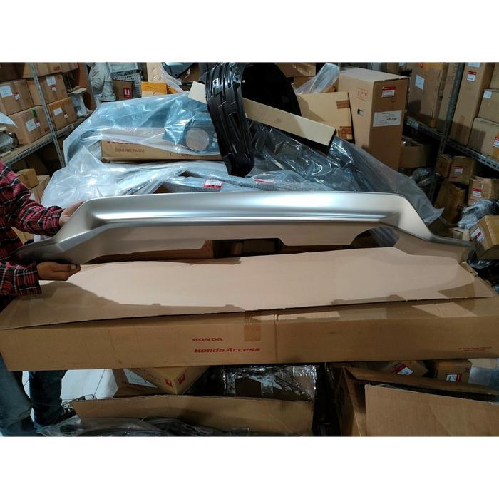 Spoiler Bumper Belakang BRV PRESTIGE 2015 2016 2017 2018 Ori