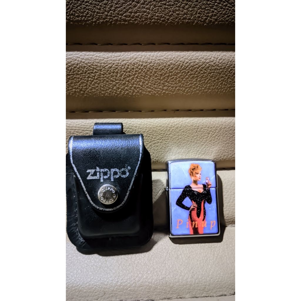 original zippo pinup girl joan 1996