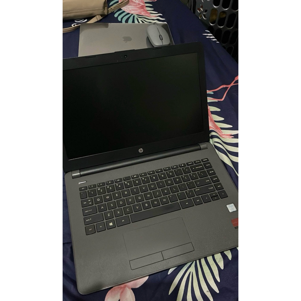 Laptop HP 240 G6 i7
