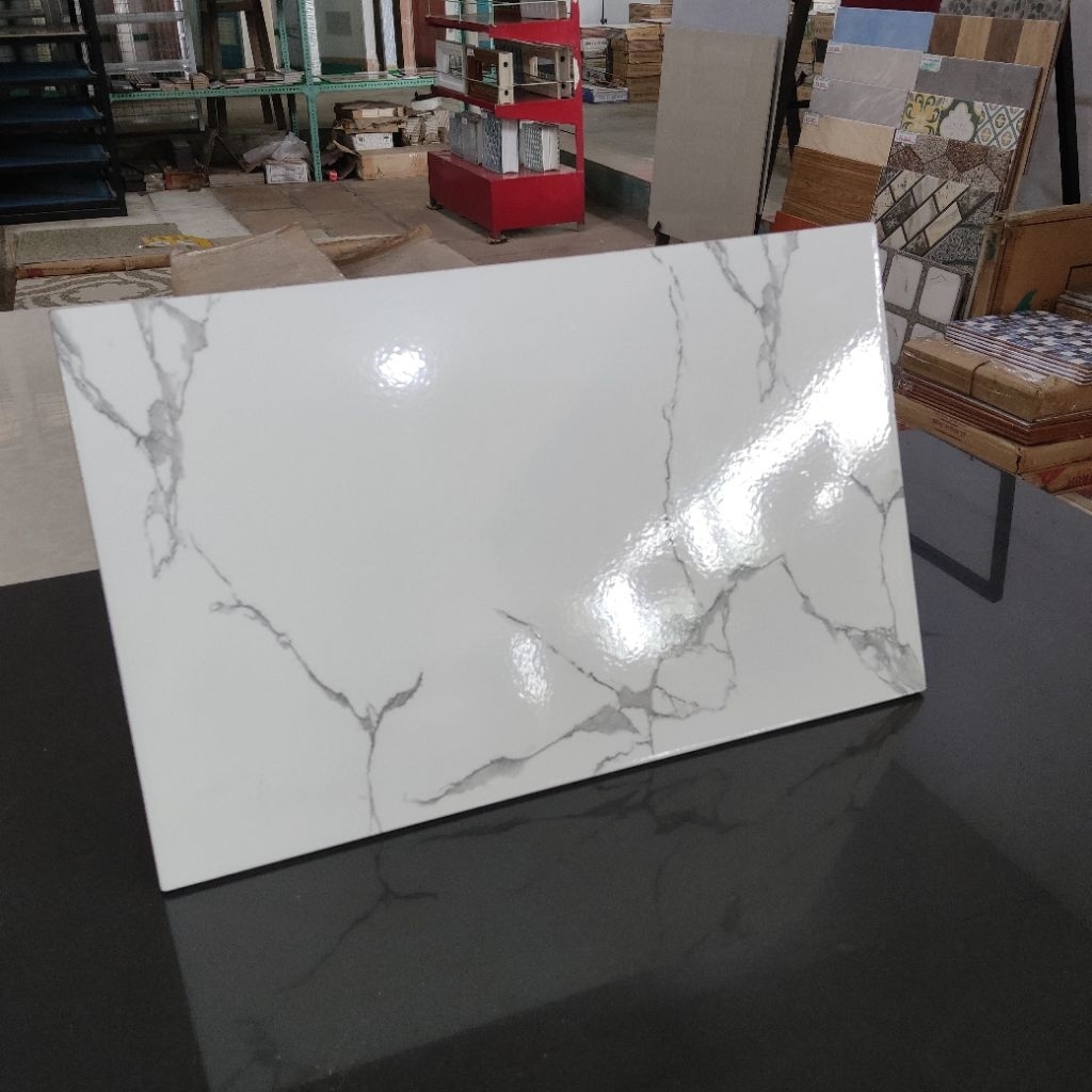 keramik 25x40 dinding putih motif abu/keramik laguna Carra bianco W ECO/keramik putih motif random