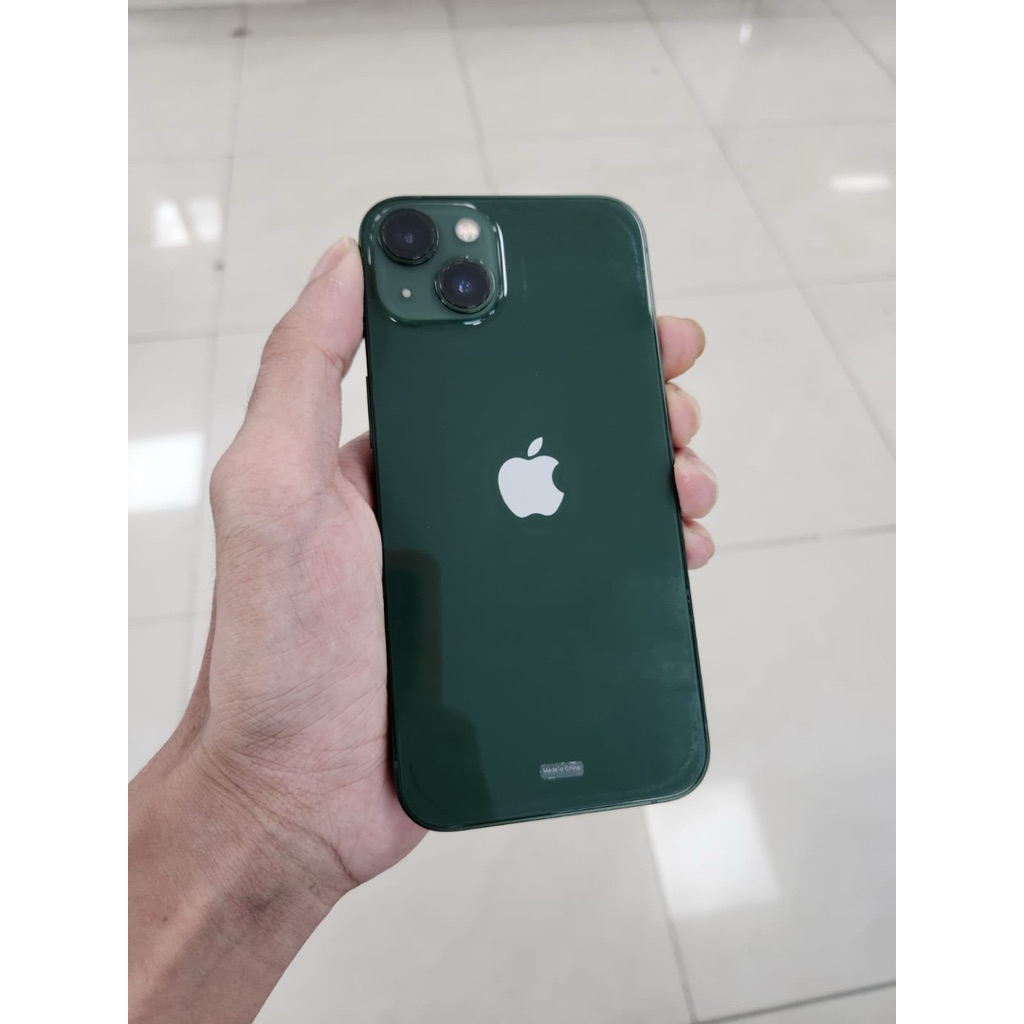 Iphone 13 128gb resmi iBox fullset original bh100% gantian yang bagus fungsi semua normal dan aman s