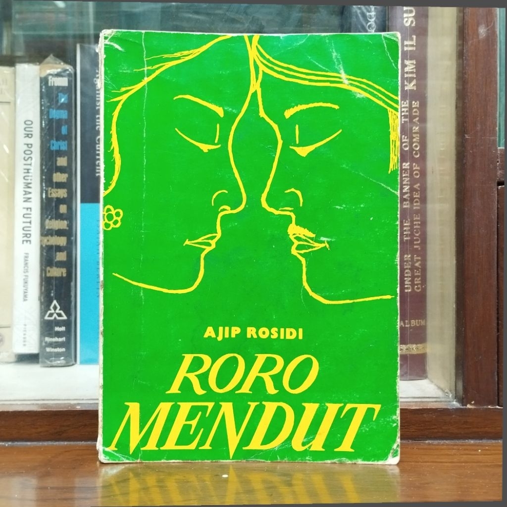 Ajip Rosidi Roro Mendut