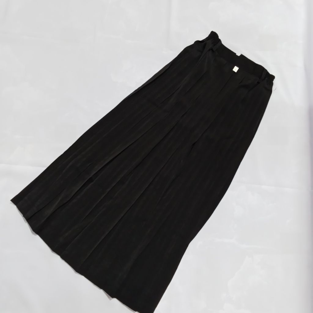 rok panjang hitam plisket SD anak perempuan