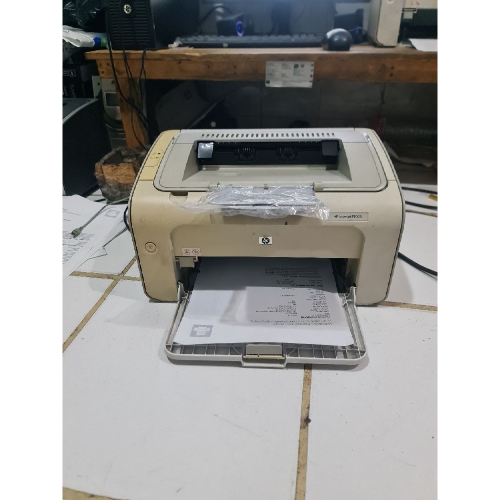 printer hp Laserjet p 1005 print mohonokrome