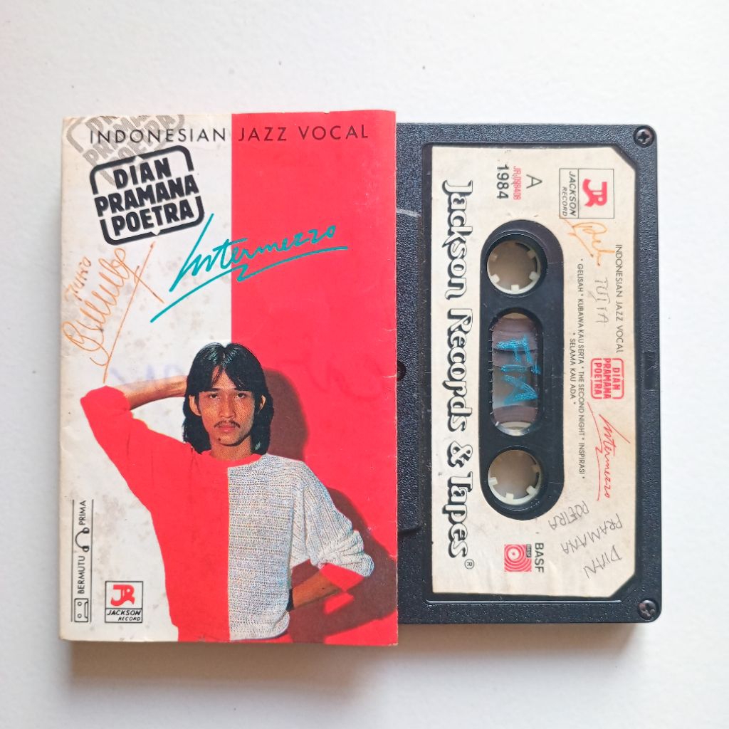 KASET DIAN PRAMANA POETRA - INDONESIAN JAZZ VOCAl - INTERMEZZO