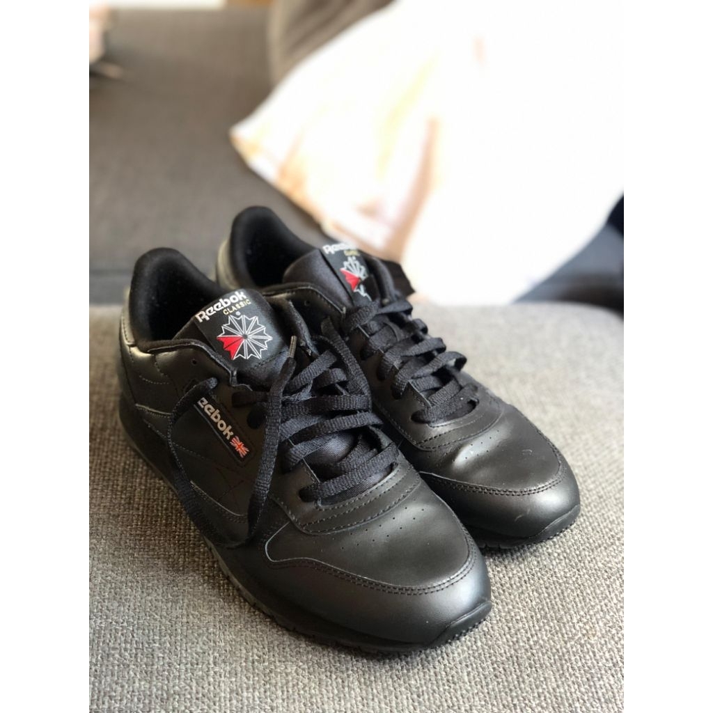 Reebok Classic Leather Black Size 45