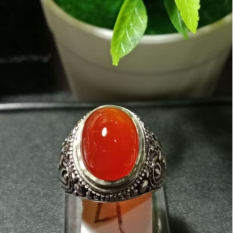 Natural batu cincin cempaka merah