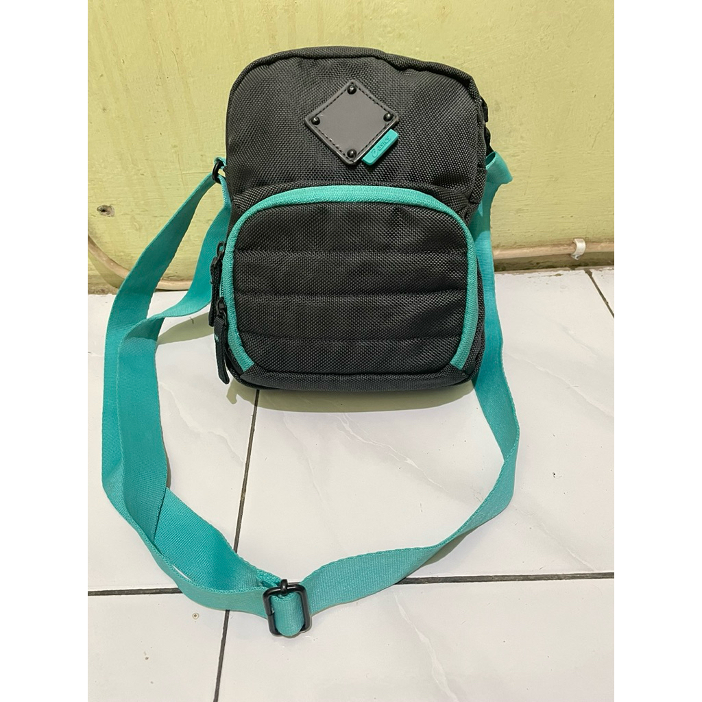 TAS SLING ASICS