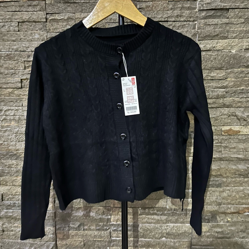 [NEW] UNIQLO material Cardigan Cable Knit Jaket Rajut Kepang Halus Lembut Dingin