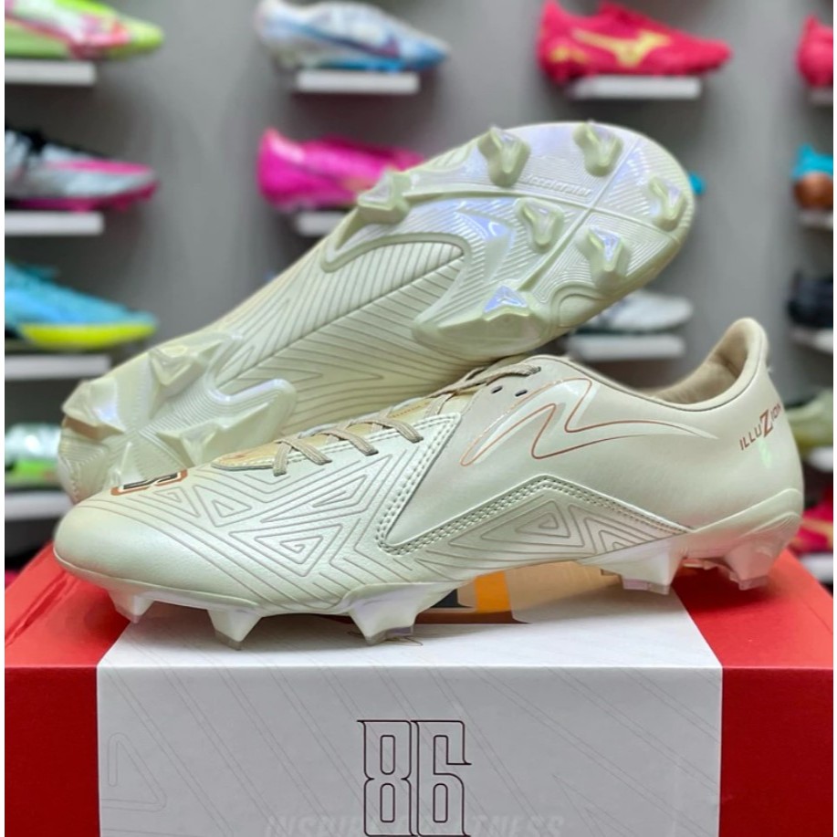 BARU SPECS Accelerator Illuzion 3 Pro Boaz FG Cream Size 38-43