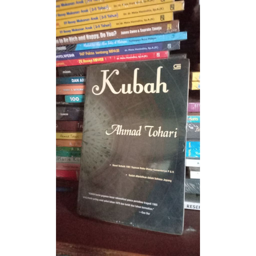 Kubah - Ahmad Tohari