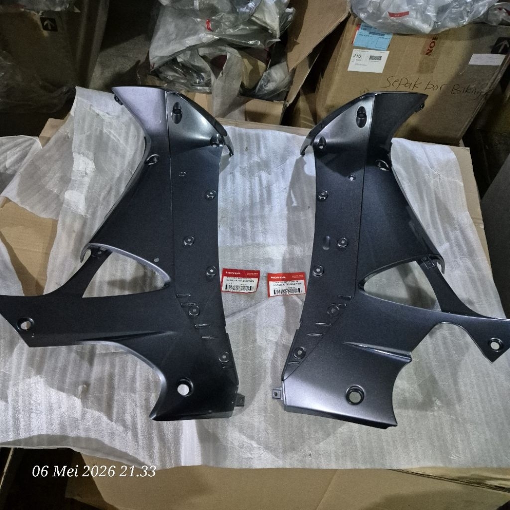 Cover sayap sebeng dalam Honda supra x125 x 125 old abu abu original ahm honda 64400 64450 KTM 850 f