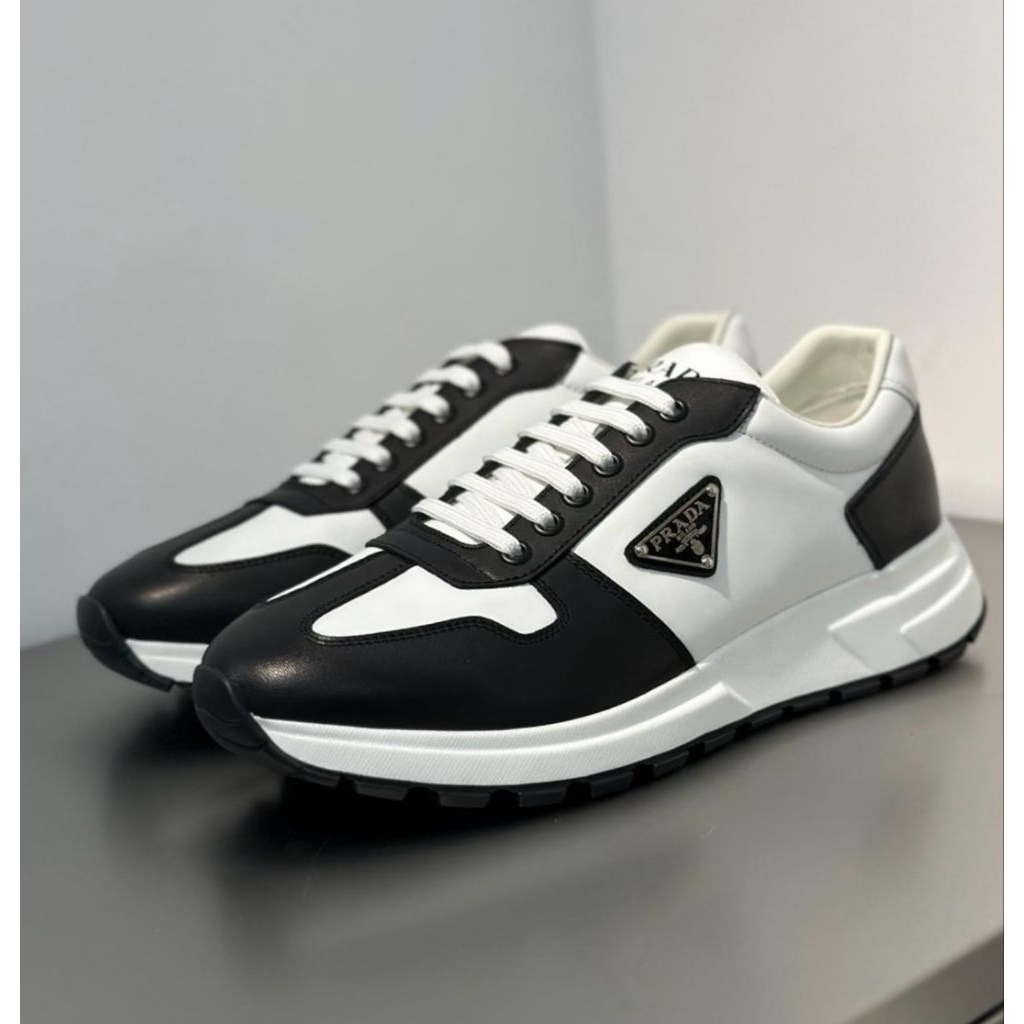 SEPATU P**R**4**DA VVIP 1:1