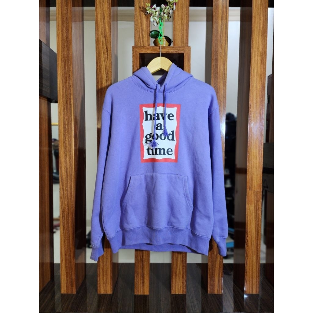 hoodie hagt