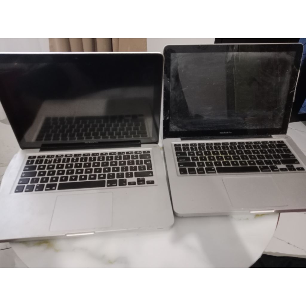 Macbook Pro 2012 2 Unit Keadaan Matot