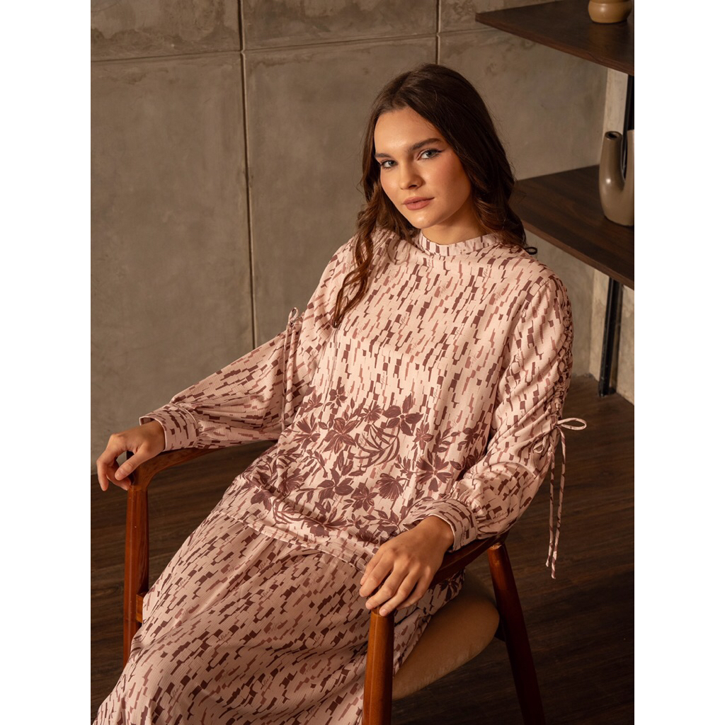 ALLEY TOP BY ALEZA LABEL