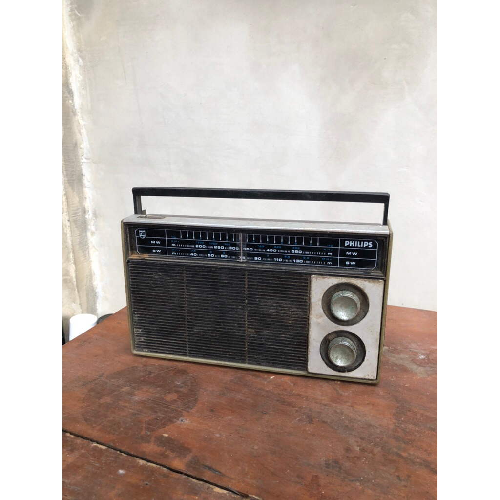 Radio jadul Philips