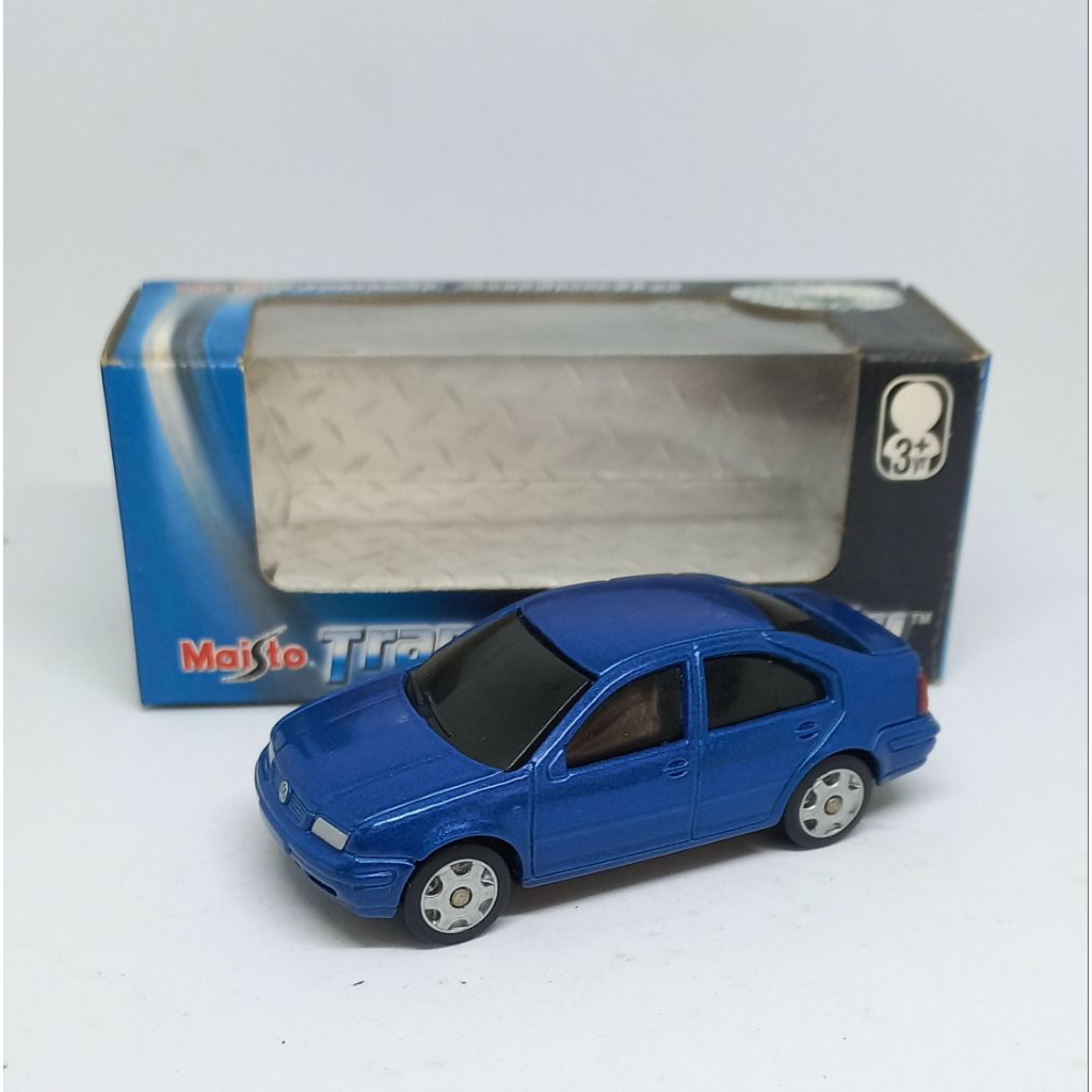 maisto volkswagen vw jetta diecast 1/64 (t)
