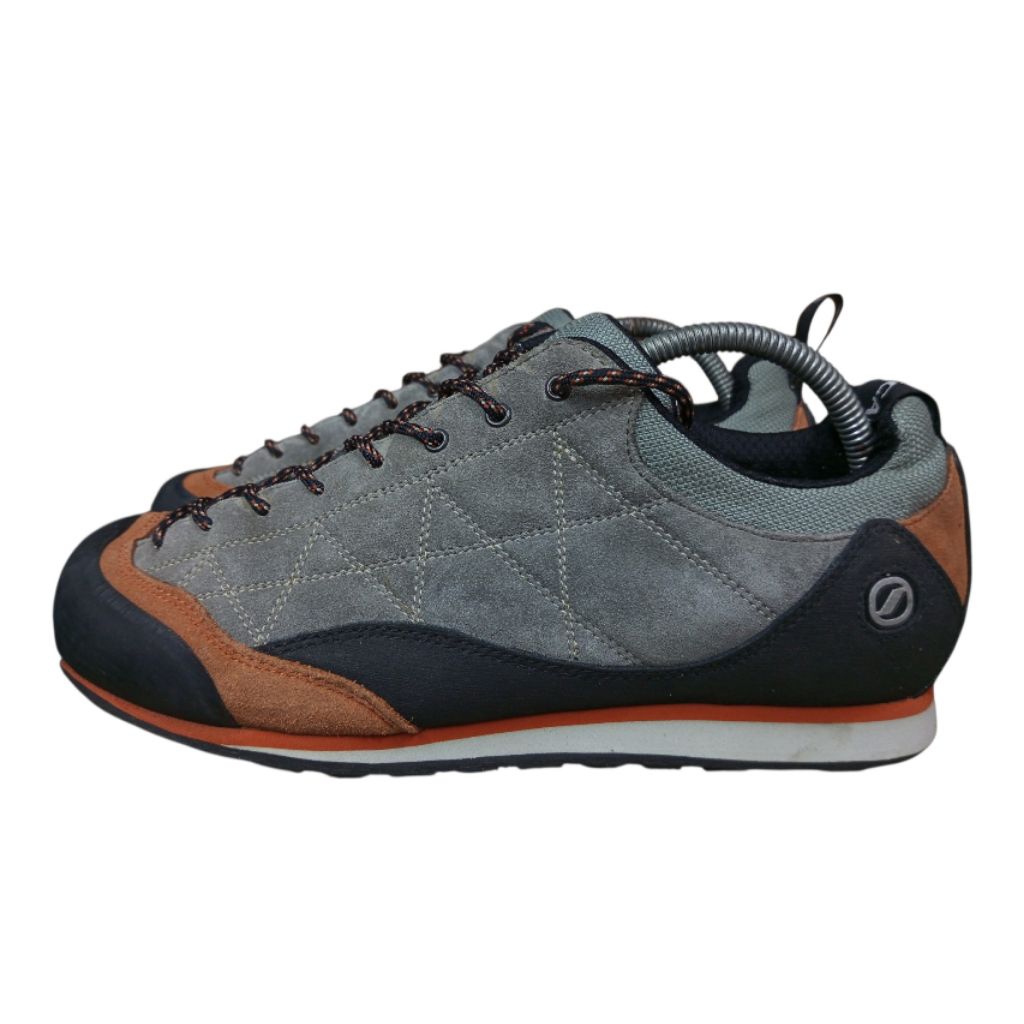 Scarpa