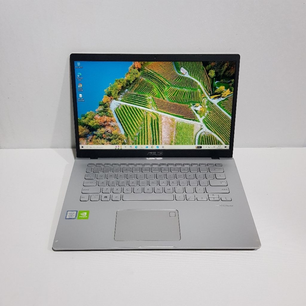 Asus x409u Intel Core i3 gen 7 Ram 8GB SSD 512GB NVIDIA Geforce MX230 2GB