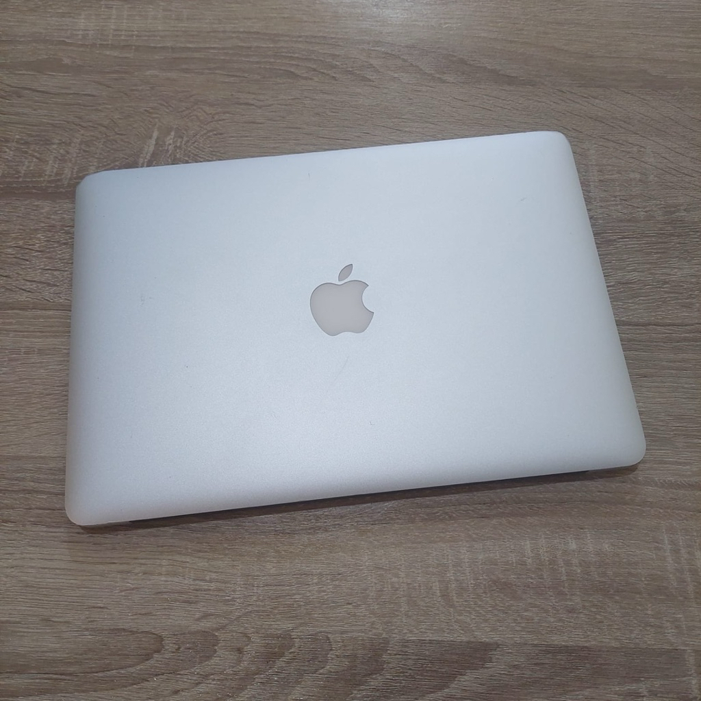 Macbook Air Retina 13 inch 2014 Early Intel Core i7 (8/512)