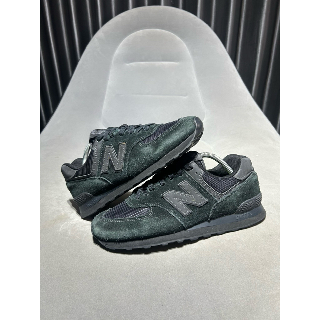 New balance 574 classic hijau tua sz 42