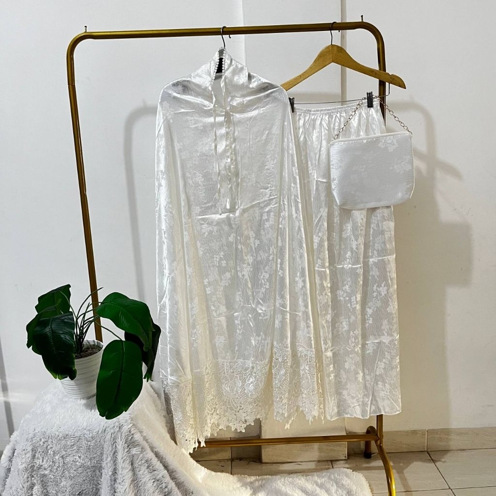 Mukenah Silk Jaguar Renda Premium Putih | Mukena Haji Umroh Elegan Mewah + Tas Travel | Mukenah Silk