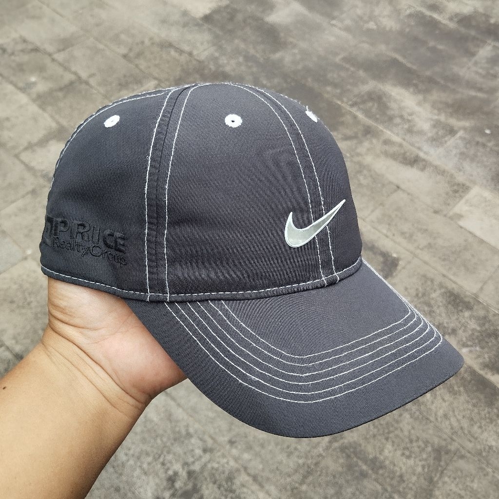 Topi sport run golf NIKE ORIGINAL