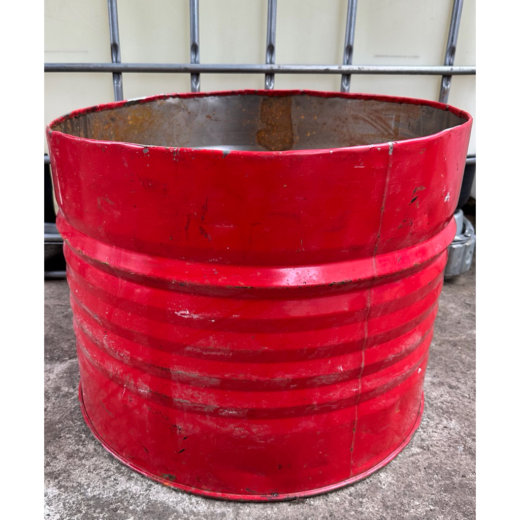 Drum besi 100 liter / tong sampah besi 100 liter