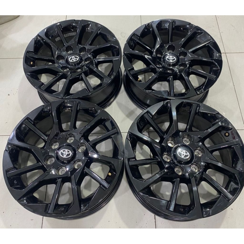 velg pelek mobil Second murah oem Toyota fortuner GR  Ring 18