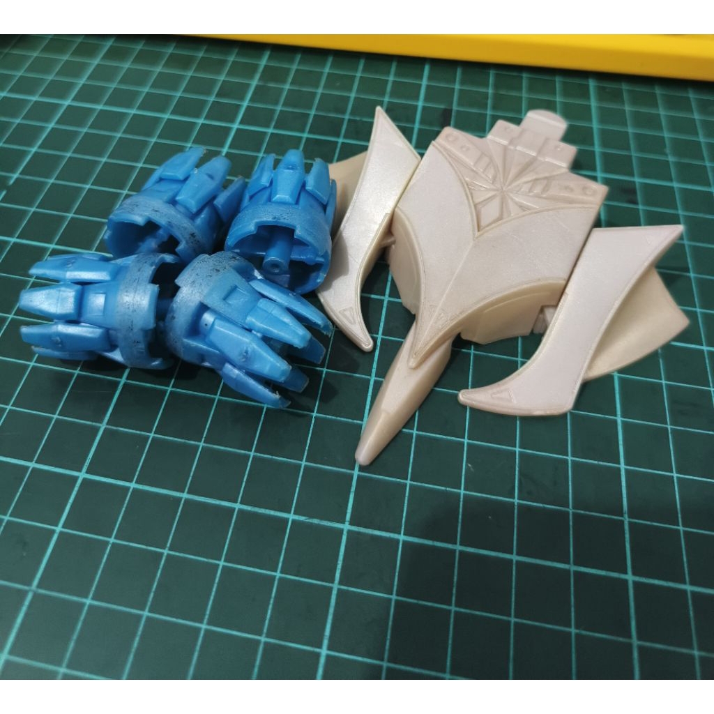 Crush Gear FW MV Wheel hidash Blue BANDAI