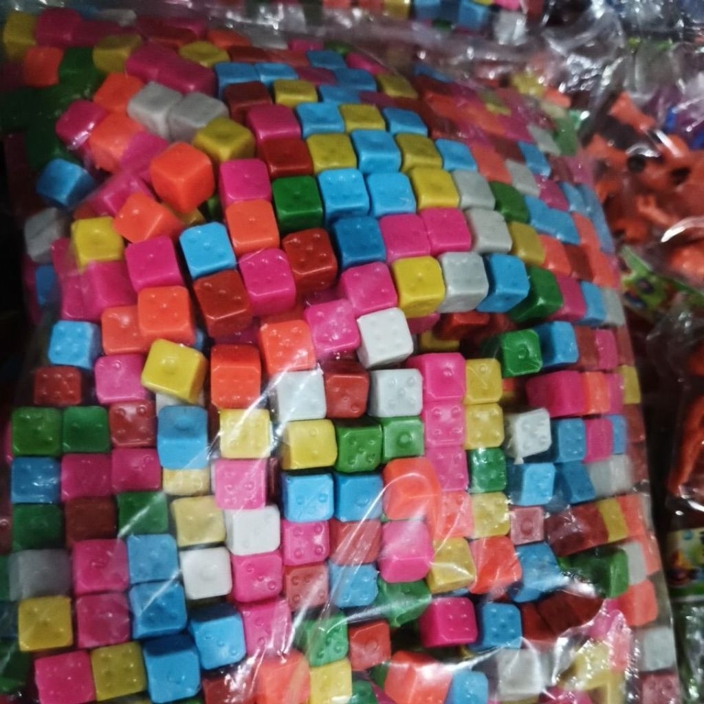 Dadu kecil Curah 1 kg
