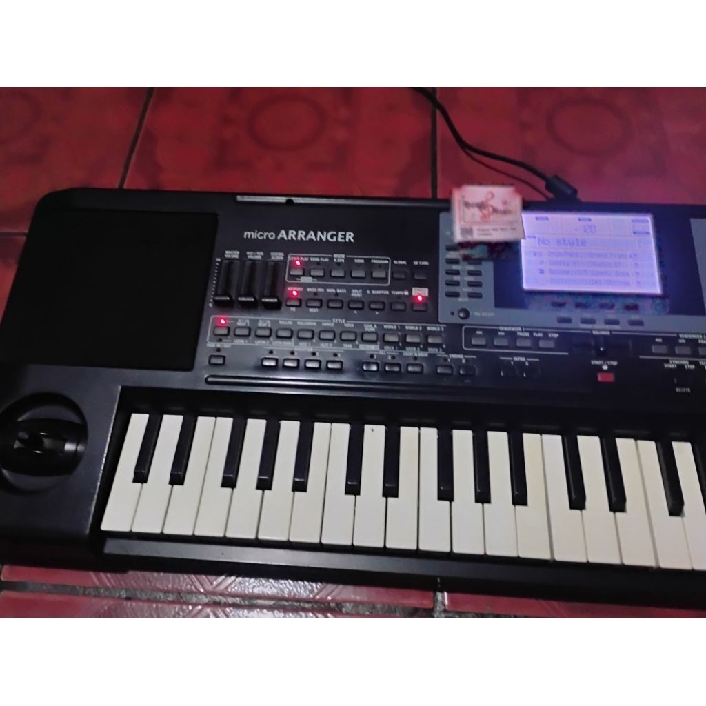 keyboard music/ organ tunggal/ piano digital/ korg micro arranger no minus second