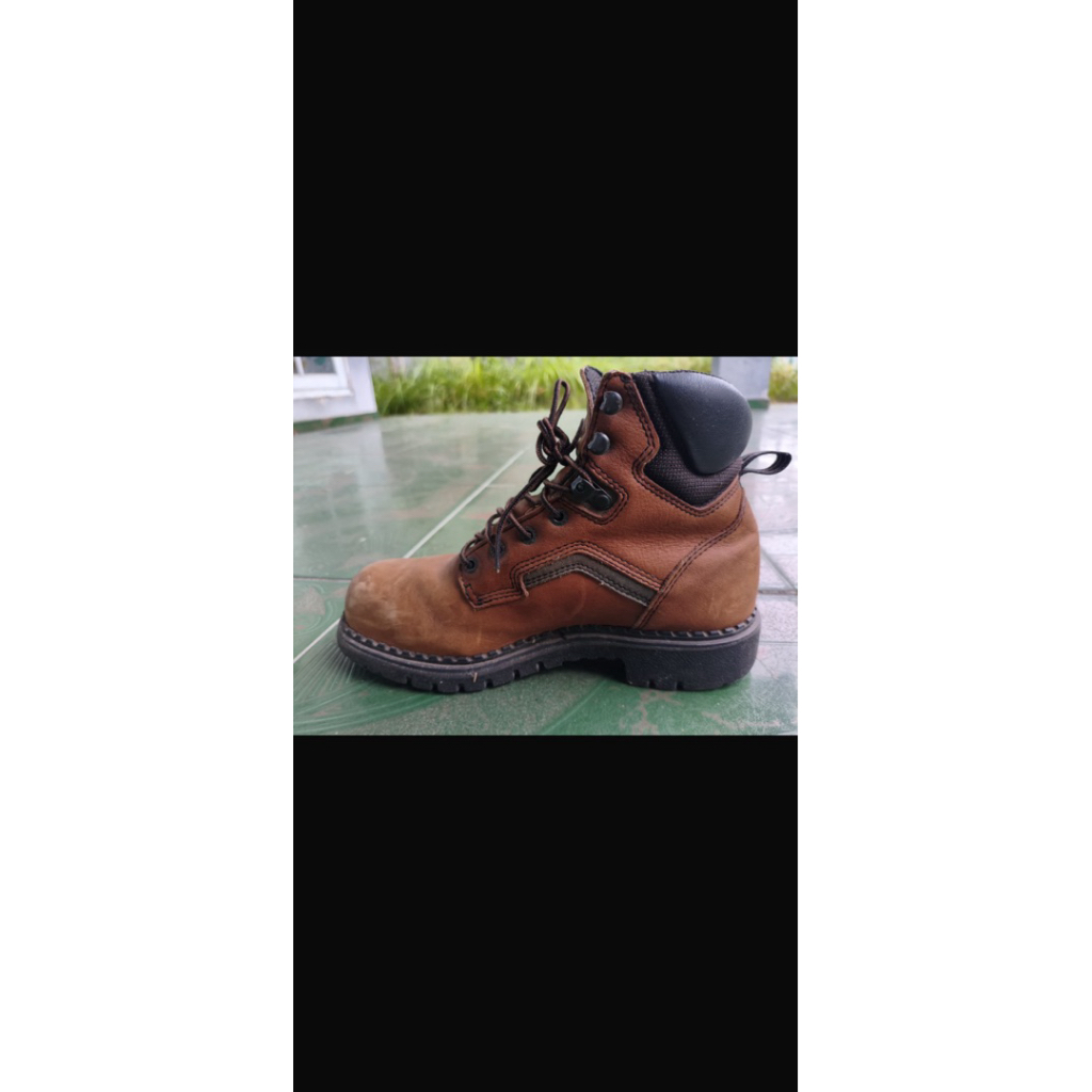 Redwing safety shoes original
