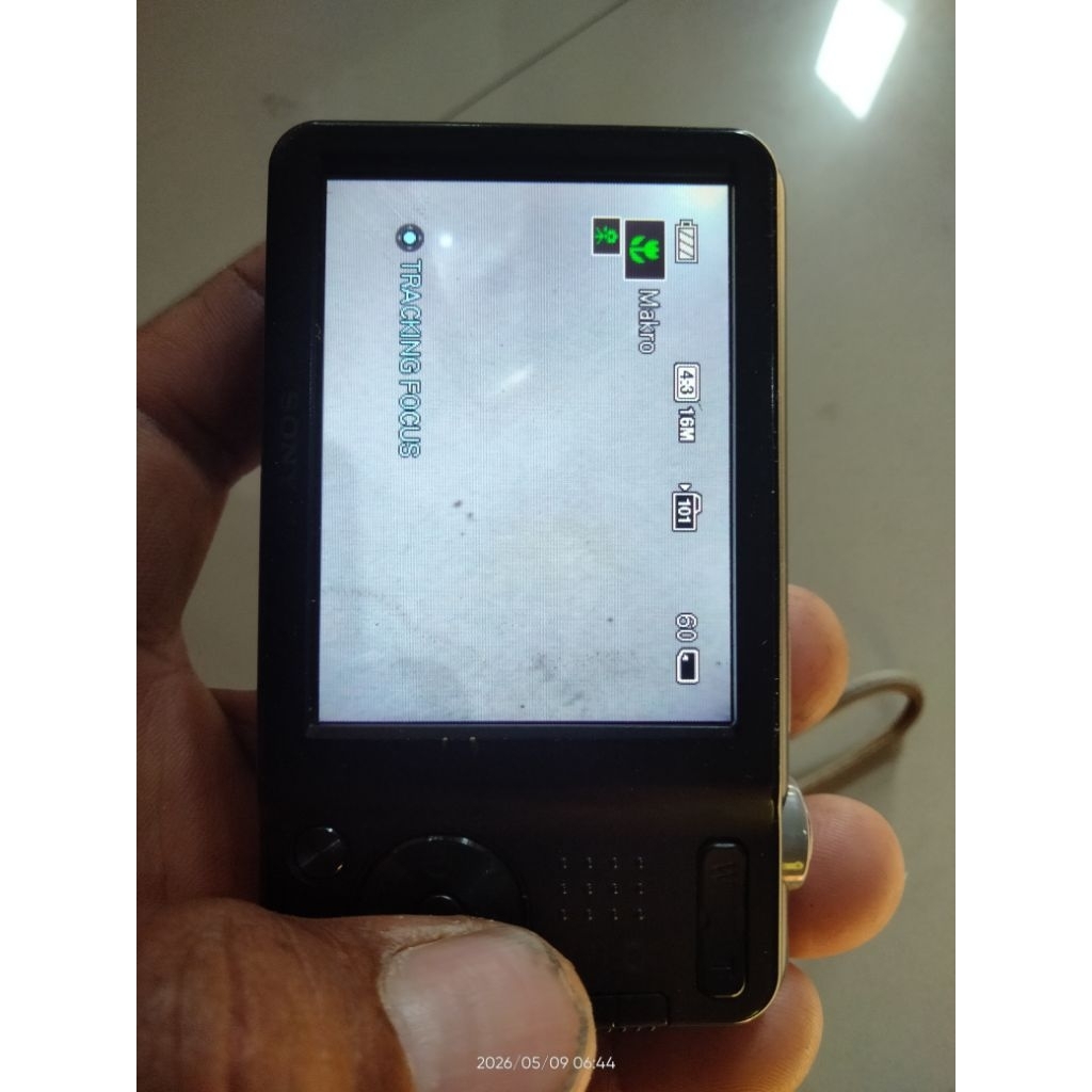 Sony w710