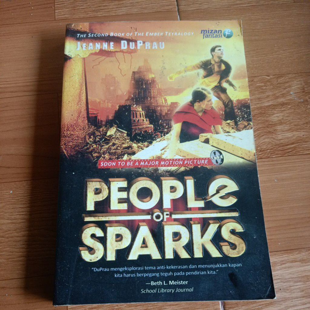 novel PEOPLE OF SPARKS - JEANNE DUPRAU