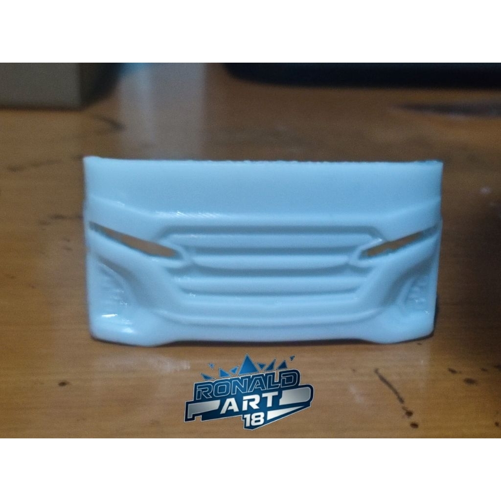 face miniatur bus rkc jb5 medium skala 1:35