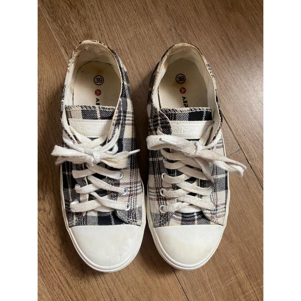 PRELOVED AIRWALK mane kets ori sneakers