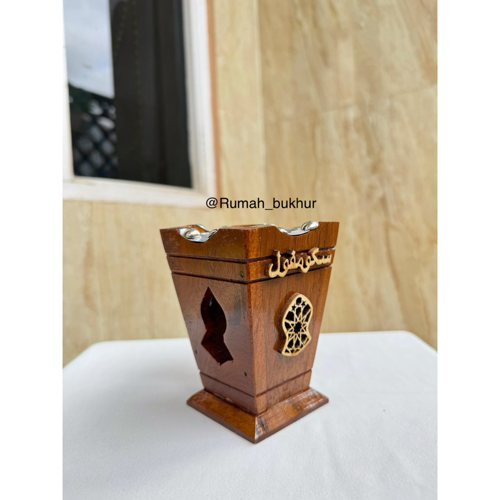 Mabkharah Tempat Dupa Bukhur Motif Terompah Wadah Bukhur Bahan Kayu Ulin Tinggi 11cm