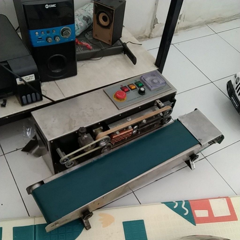 Mesin pres plastik band sealer
