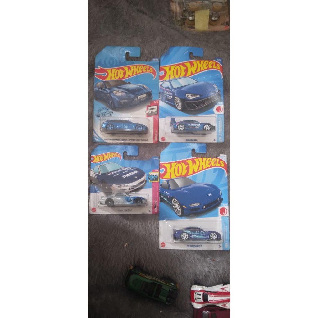 hot Wheels Porsche Panamera Mazda RX 7 falken Subaru brz sesuai gambar 4 pcs