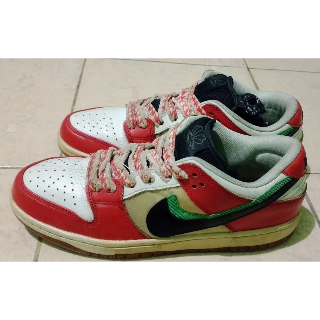 Sepatu NIKE SB dunk