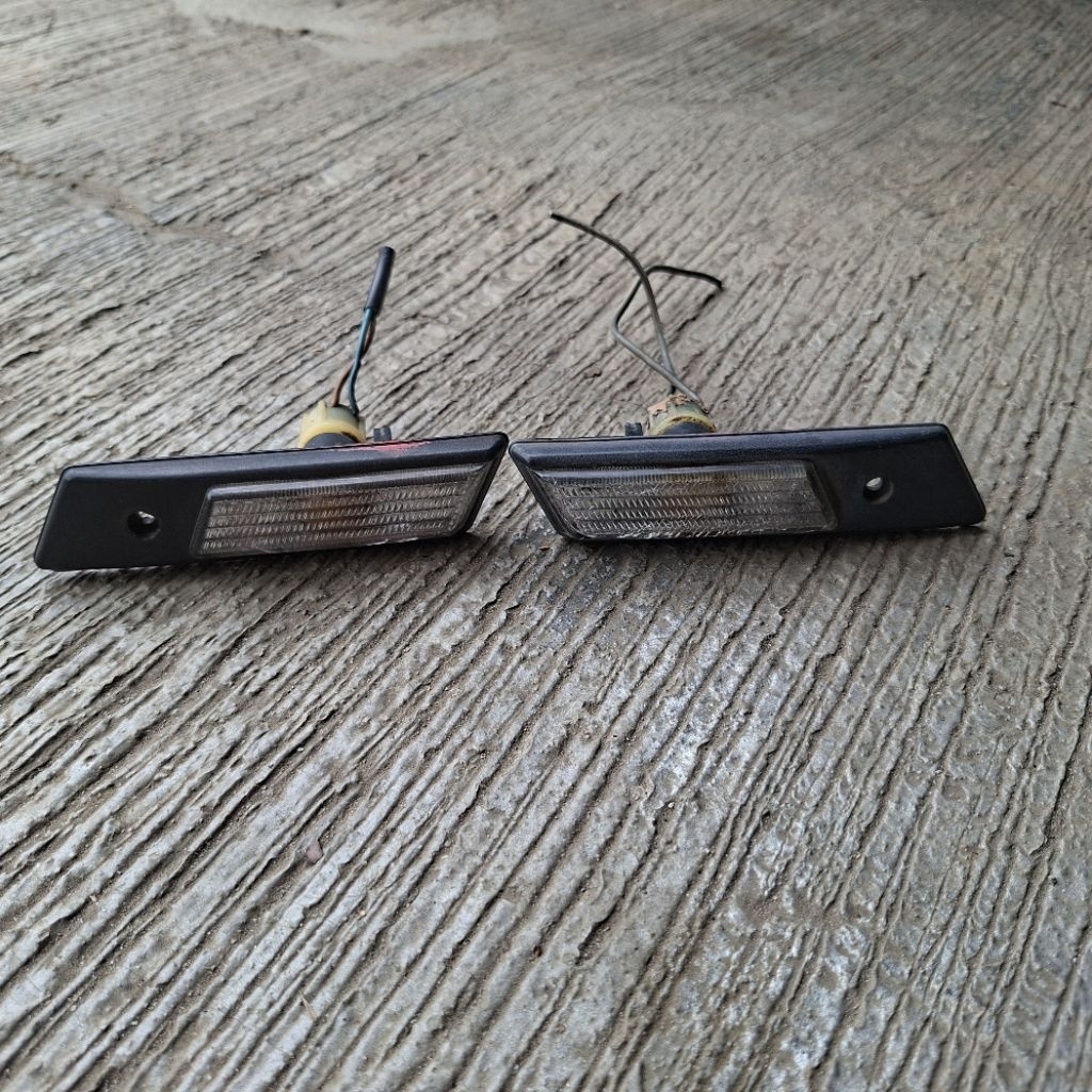 lampu samping bmw e36