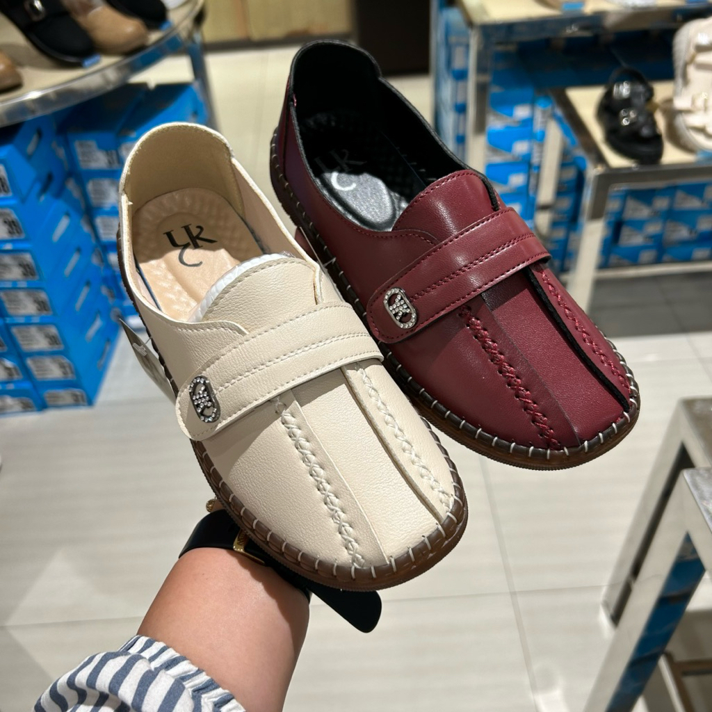 sepatu wanita loafer/moccasin YONGKI KOMALADI original