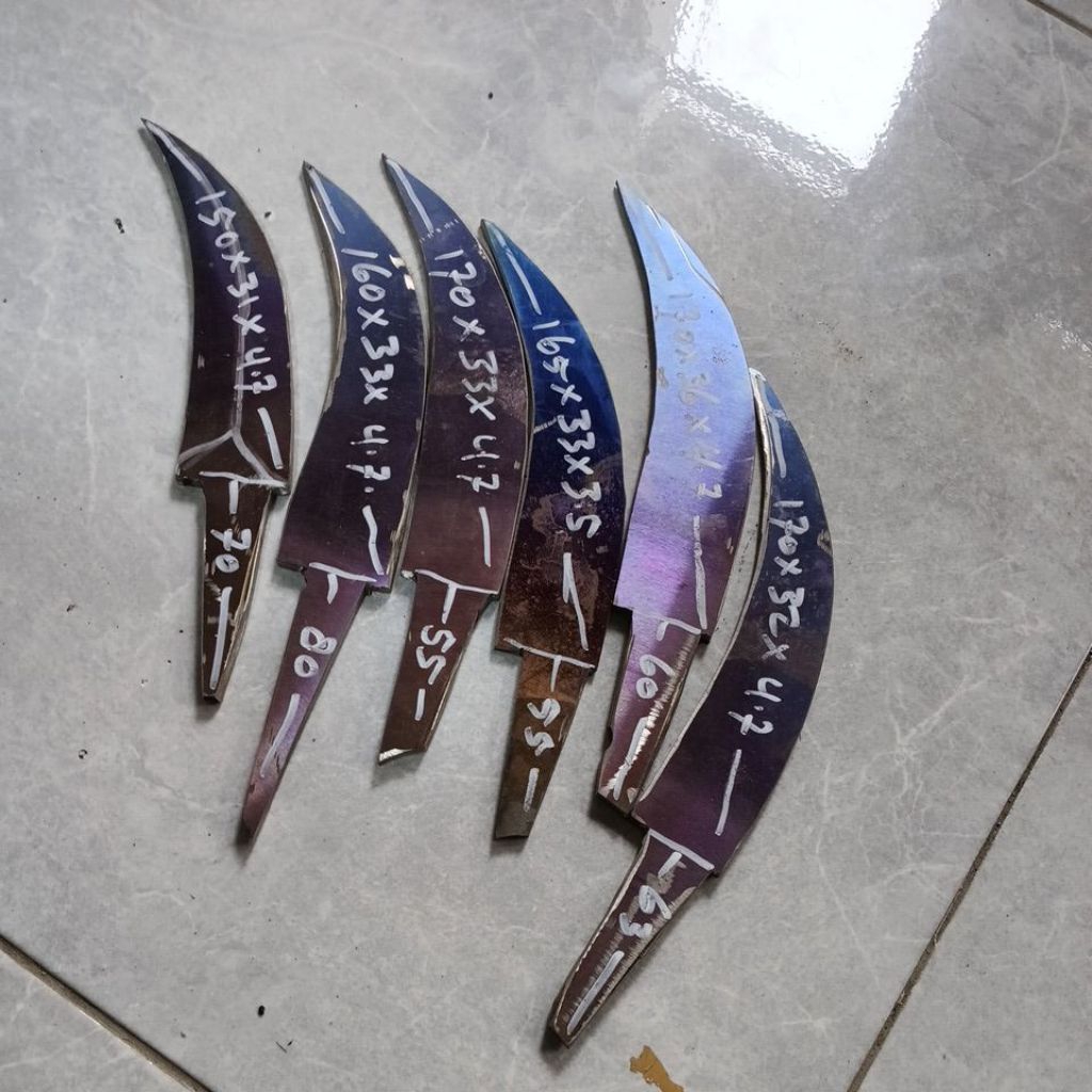 BILAH PISAU MELENGKUNG HSS D2