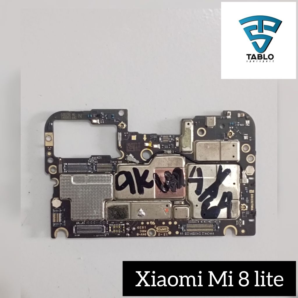 mesin Xiaomi mi 8 lite hidup minus ram 4/64gb