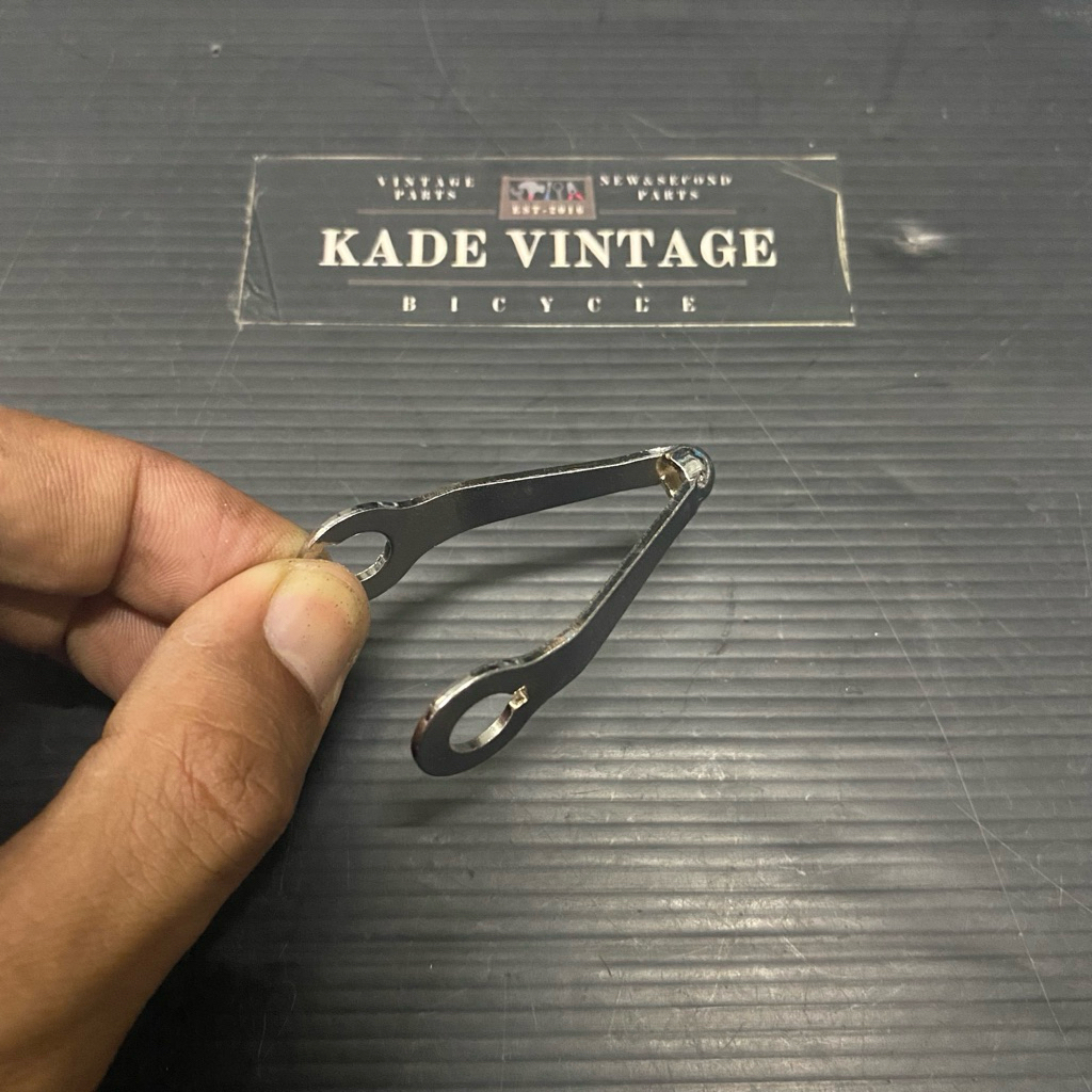 Stopper Hanger penahan kabel rem belakang stoper sepeda MTB vintage cantilever